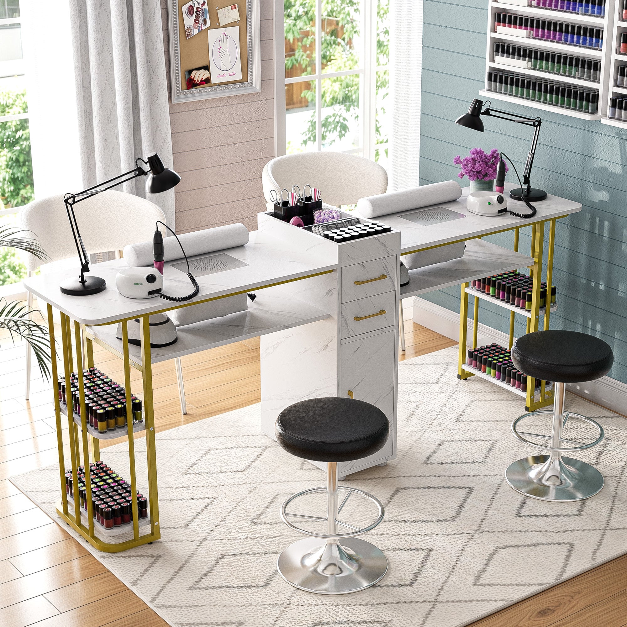 Manicure Table